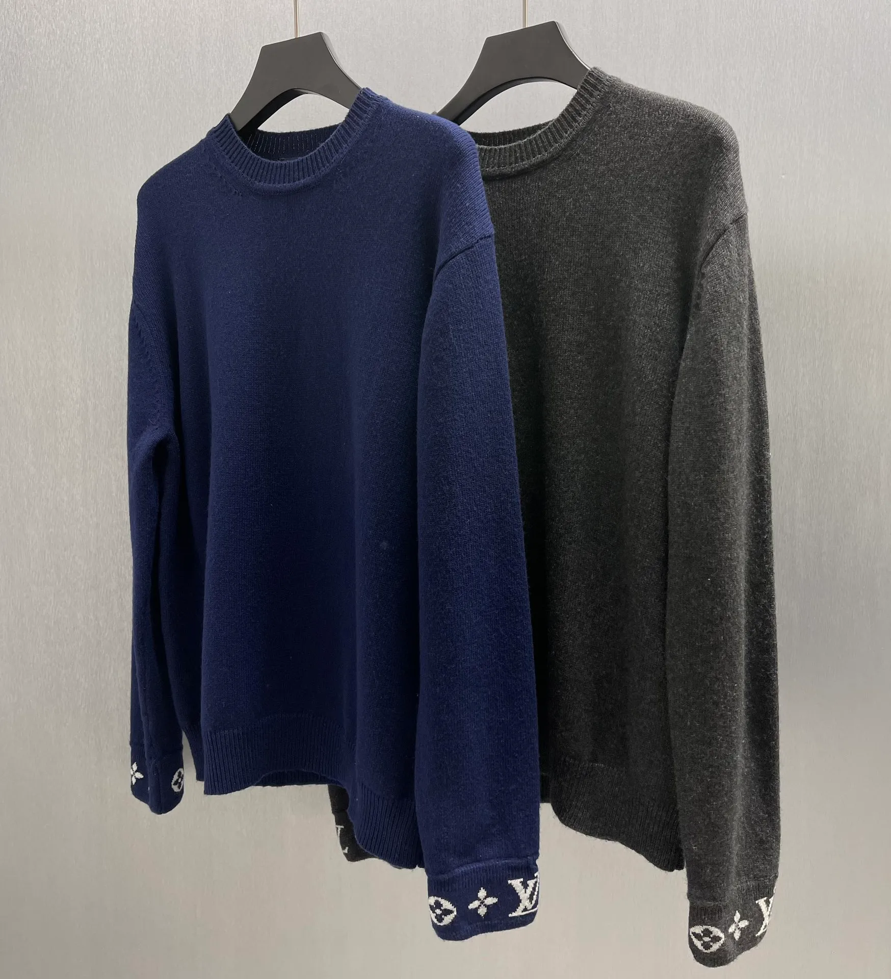 🧧LU SIZE : S-XL ， ， Monogram ， 。 • • I Monogram • 、